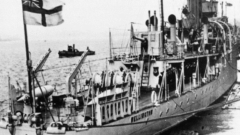 A black and white photograph of the HMS Wellington taken during World War Two