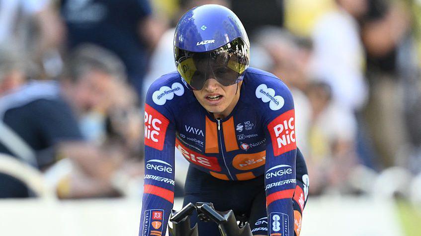 Oscar Onley during the 2025 Tour de France