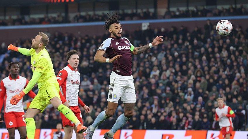 Tyrone Mings scores for Aston Villa 