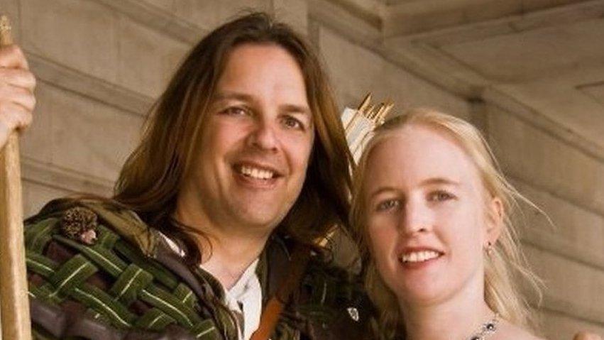 Nottingham's official Robin Hood Tim Pollard and Sally Pollard as Maid Marian