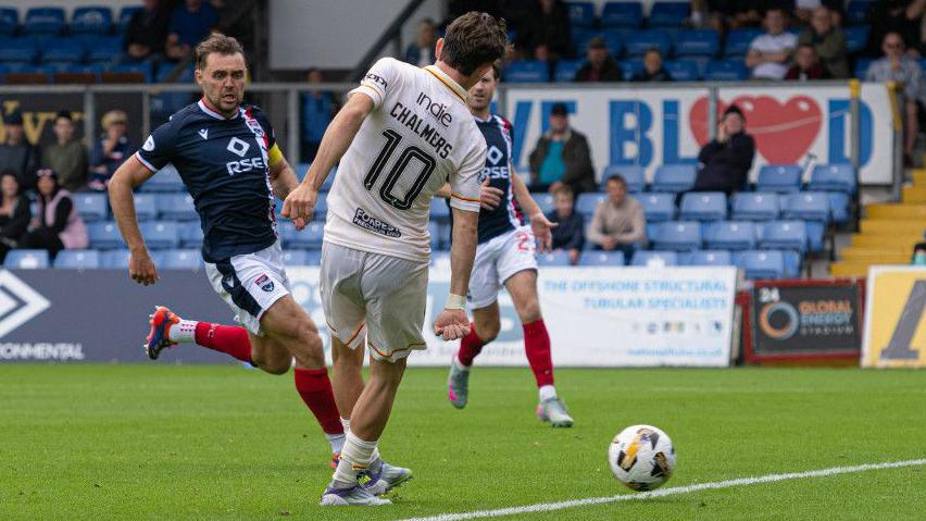 Logan Chalmers scores for Partick Thistle
