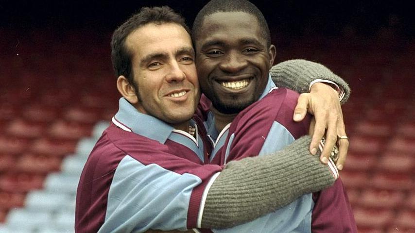 Paolo di Canio and Marc Vivien Foe