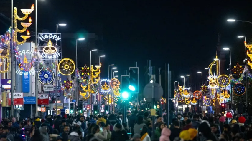 Lights on Belgrave Road at Diwali