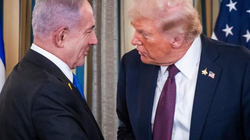 Image shows Trump and Netanyahu