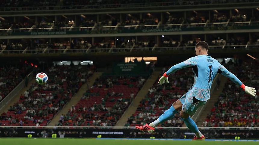 Czech Republic goalkeeper Matej Kovar plays the ball forward during his country's 2026 World Cup game against South Korea in Guadalajara