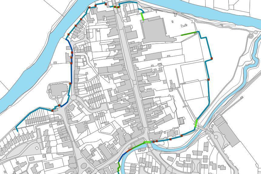 A black and white map shows the layout of Tenbury town centre, between the Kyre Brook and river Teme. Surrounding the town centre to the west, north and east is a line showing the route the flood defences would take