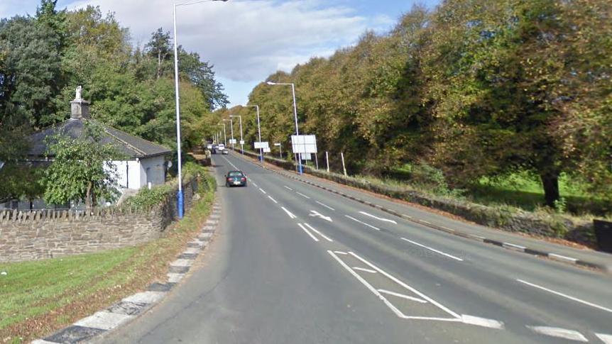 Road from Quarterbridge to Braddan Bridge