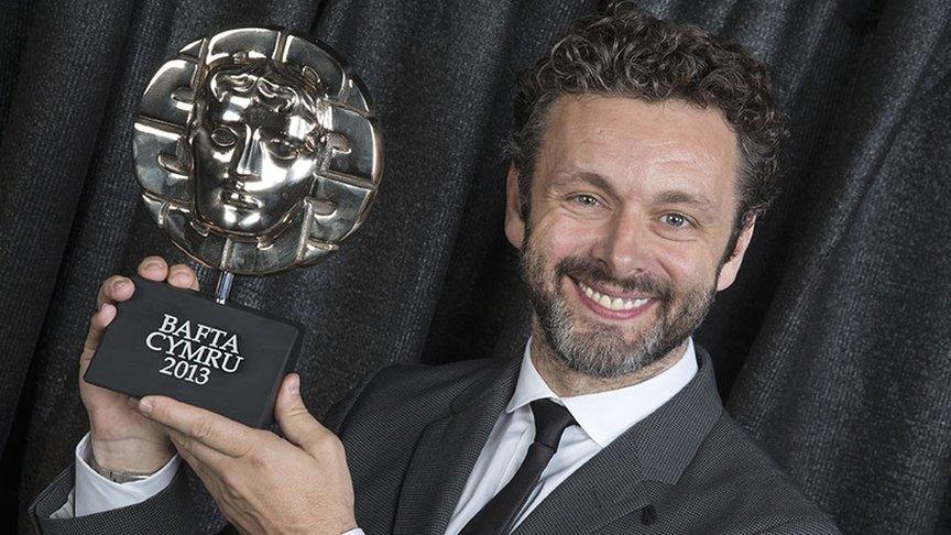 Michael Sheen with his Bafta Cymru award