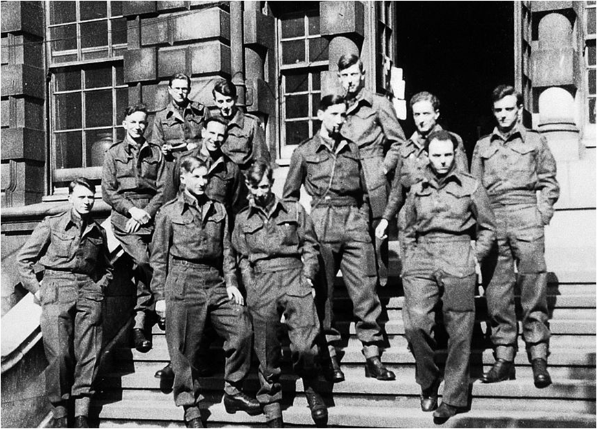 Guy's students on steps