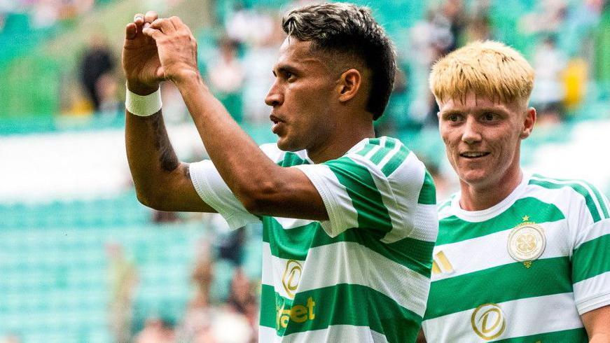 Celtic's Camilo Duran celebrates