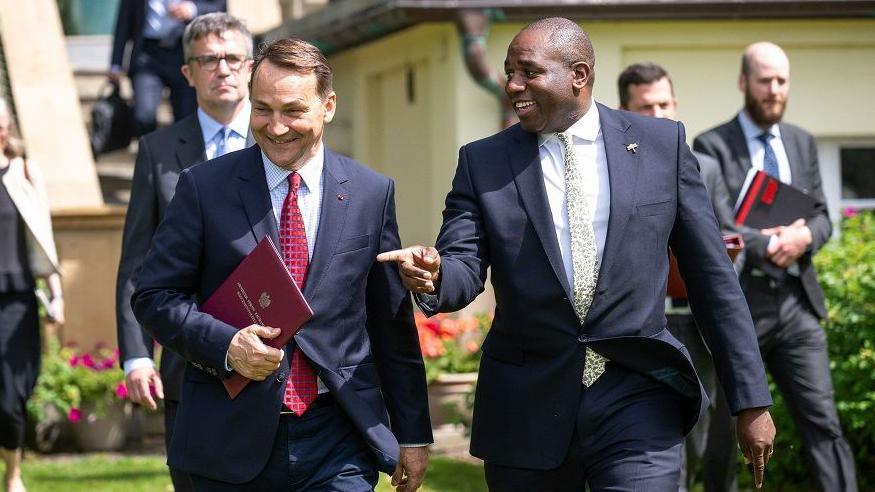 Radoslaw Sikorsky with David Lammy