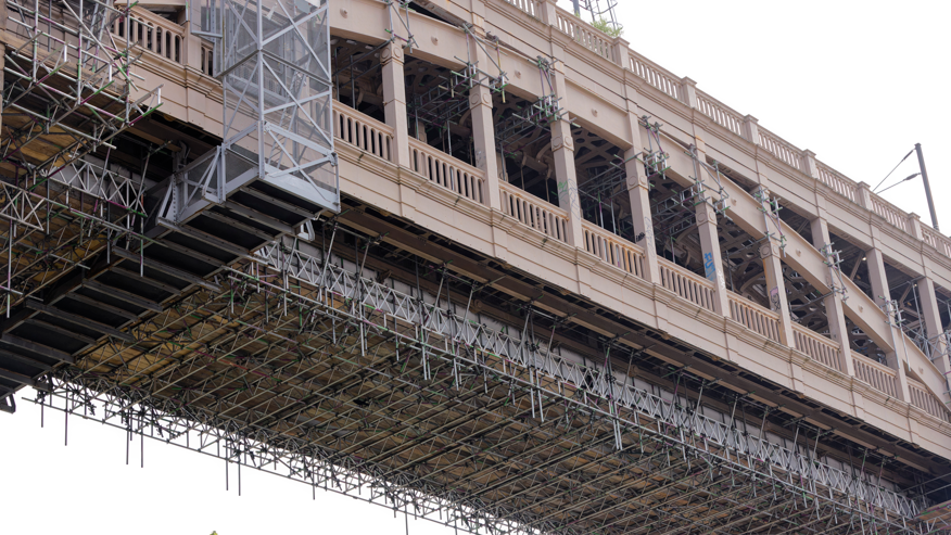 Lots of scaffolding on the underside of the bridge.