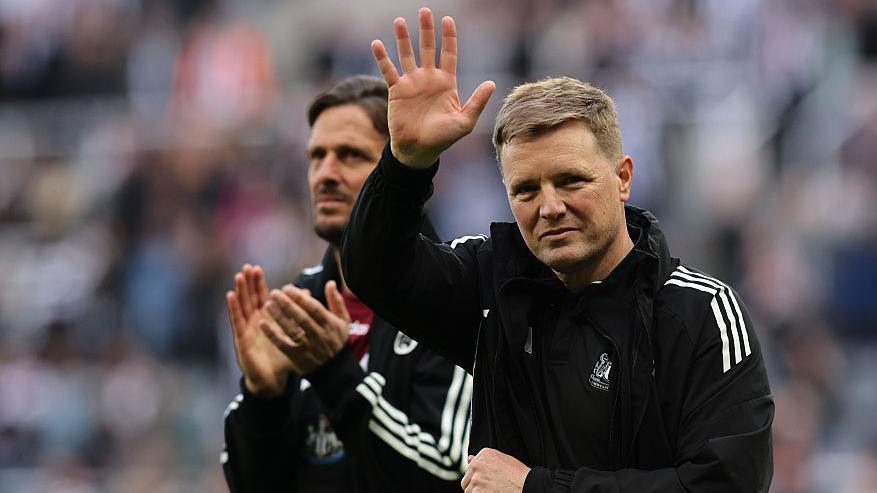 Eddie Howe, Manager of Newcastle United, waves to fans
