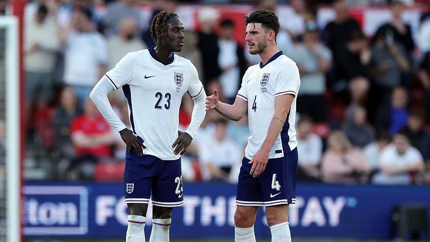 Trevoh Chalobah and Declan Rice in England shirts