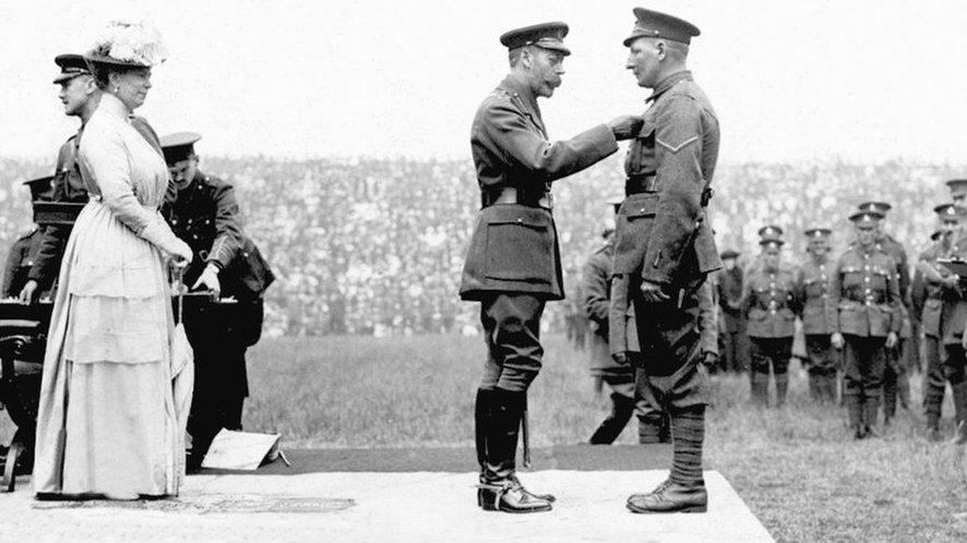 Spencer John Bent receives his VC from King George V