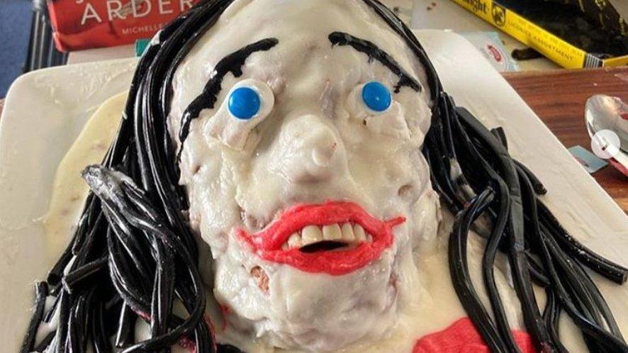 Laura Daniel's attempt to bake a Jacinda Ardern cake ended in disaster