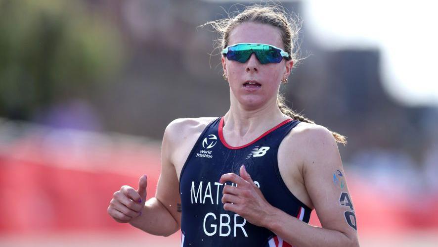 Olivia Mathias racing in the World Triathlon Series event in Sunderland in 2023