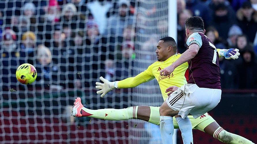 Nottingham Forest's Shocking Fall: From Champions League Contention to Relegation Battle