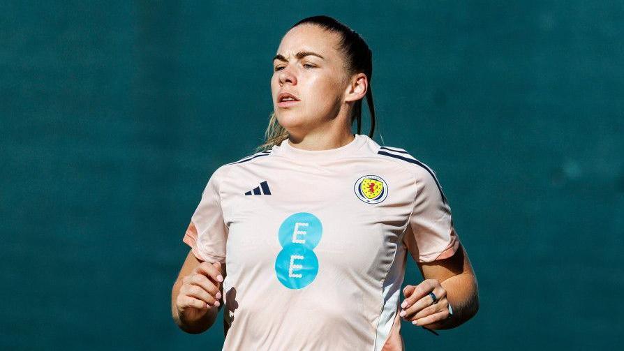 Kirsty Hanson