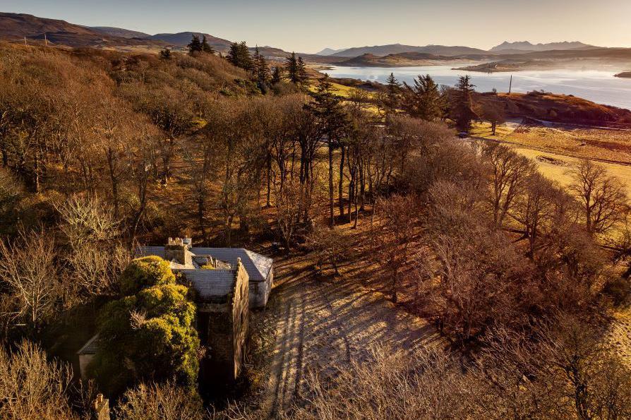 Aerial image of Kingsburgh House