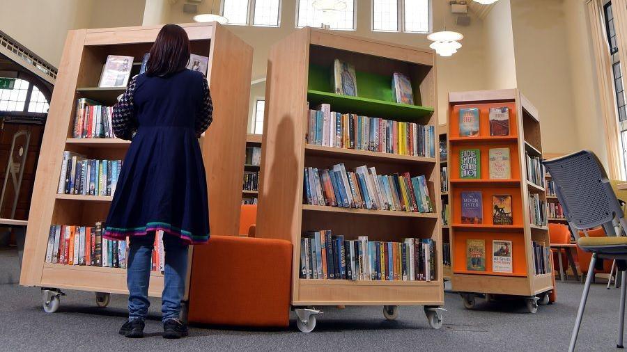 manningham library 