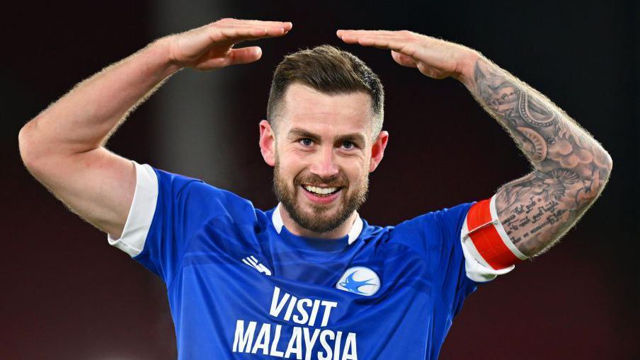 Joe Ralls celebrates at Sheffield United 