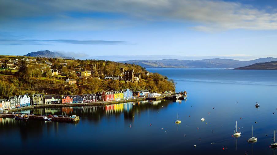 Tobermory bay in Mull