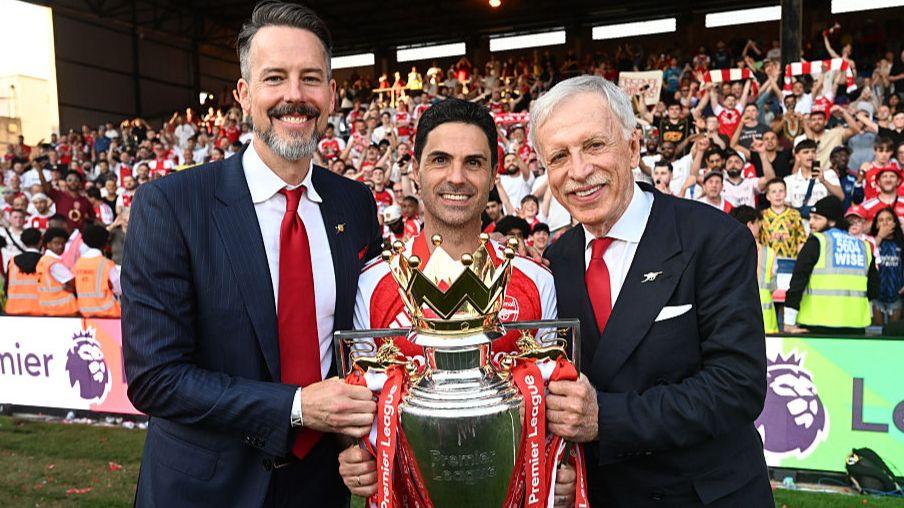 Covid Era Gave Arteta Space to Revive Arsenal, Says Kroenke Covid Era Gave Arteta Space to Revive Arsenal, Says Kroenke