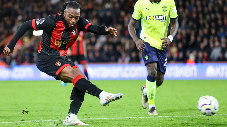 Antoine Semenyo scores for Bournemouth against Southampton