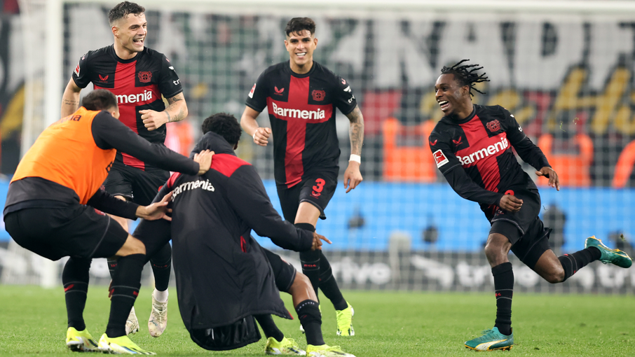 Jeremie Frimpong celebrates scoring for Bayer Leverkusen against Bayern Munich