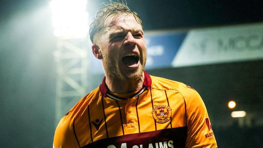 Motherwell vs Rangers: Scottish Premiership radio commentary, live text ...