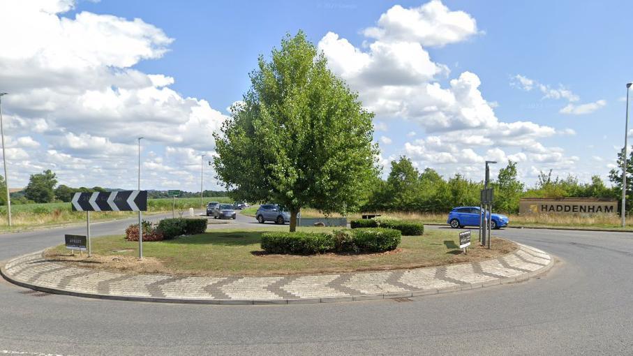 Pegasus Way roundabout on the A418 by Haddenham, Buckinghamshire