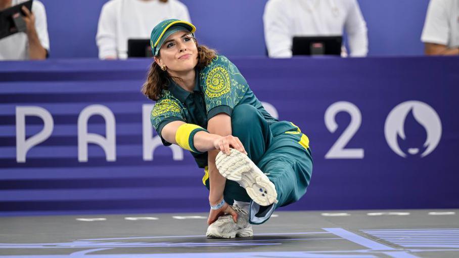 Rachael Gunn performing at the Olympics