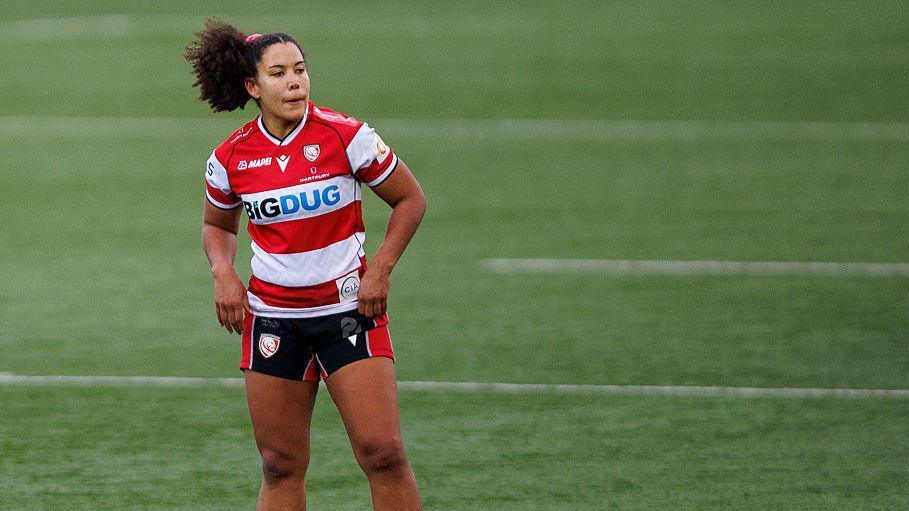 Tatyana Heard in action