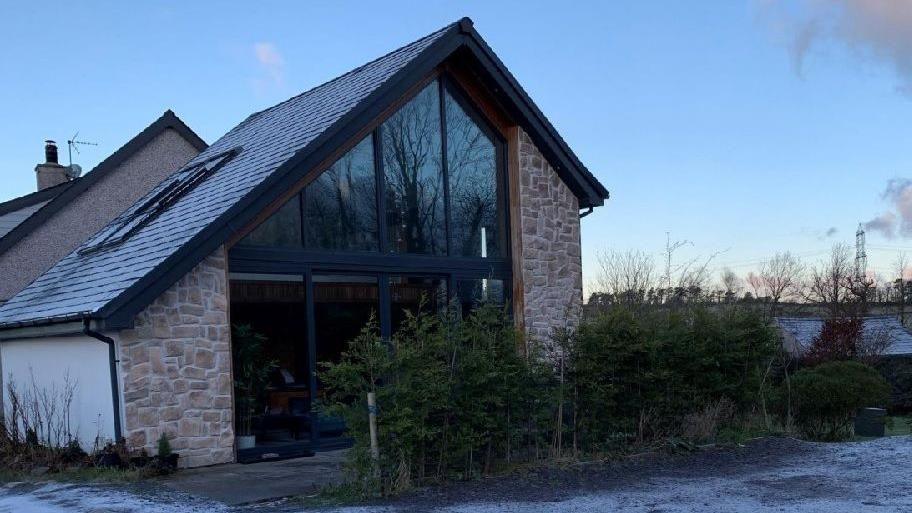 Ysgubor Plas Coch