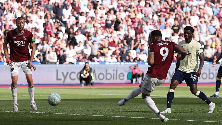 Callum Wilson scores dramatic stoppage-time winner