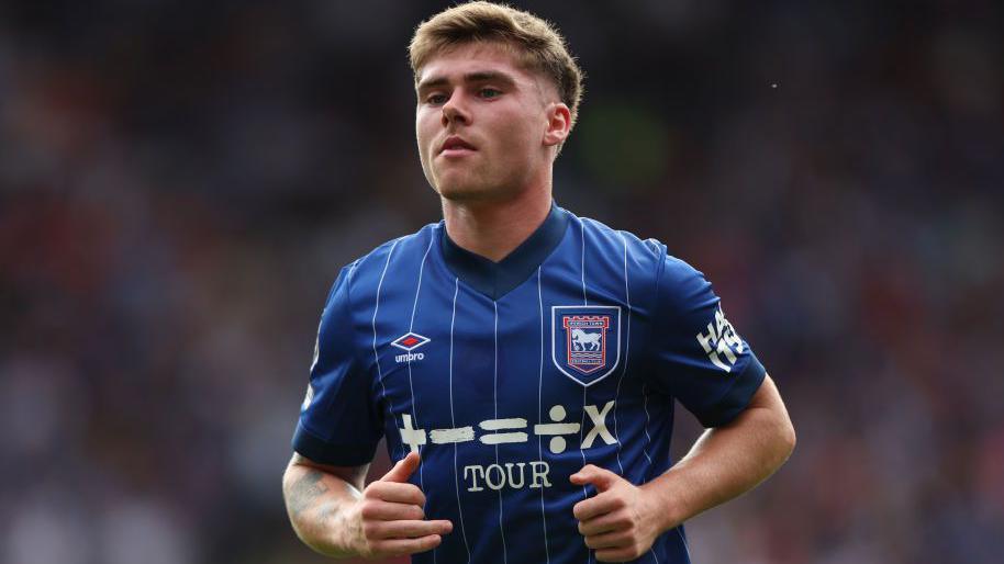 Leif Davis of Ipswich Town during the Premier League match between Southampton FC and Ipswich Town FC at St Mary's Stadium