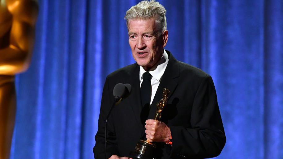 David Lynch receiving his honorary Academy Award at the Oscars in 2019