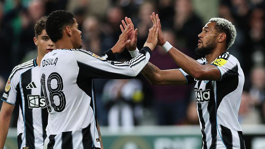William Osula celebrates with Joelinton after scoring for Newcastle United against Bradford City in the Carabao Cup third round on 24 September, 2025