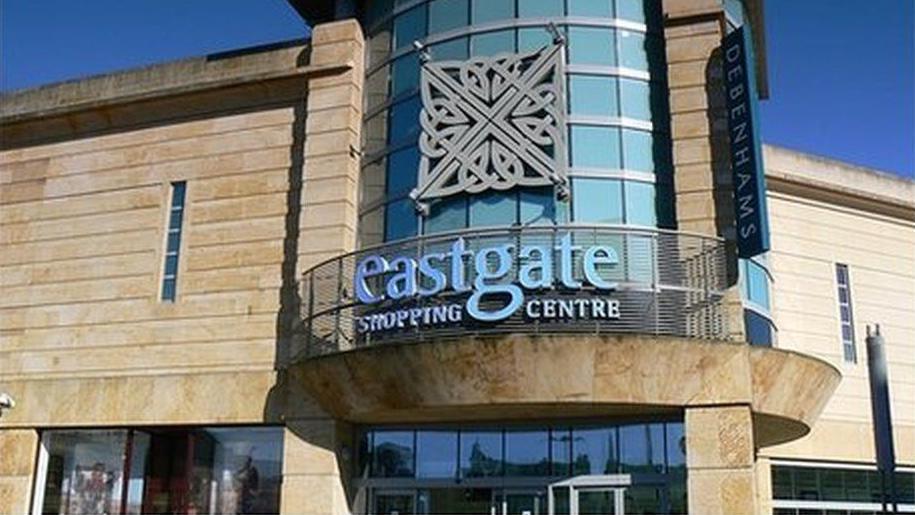 Ionad bhùithdean an Eastgate