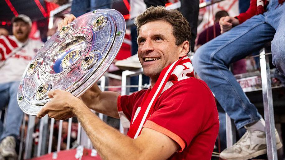 Muller played his final home game for Bayern Munich