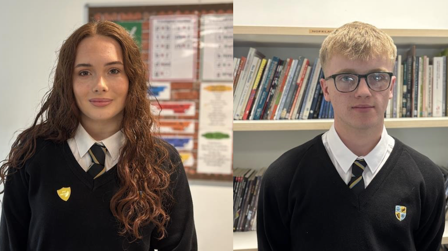 Emyr ac Alaw mewn siwmperi Ysgol Glan Clwyd