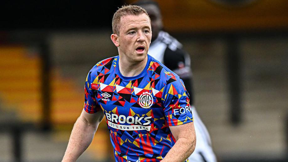 Shayne Lavery in action for Cambridge United against Bromley earlier this month