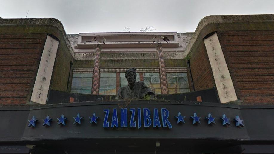 The statue in situ after the nightclub had closed