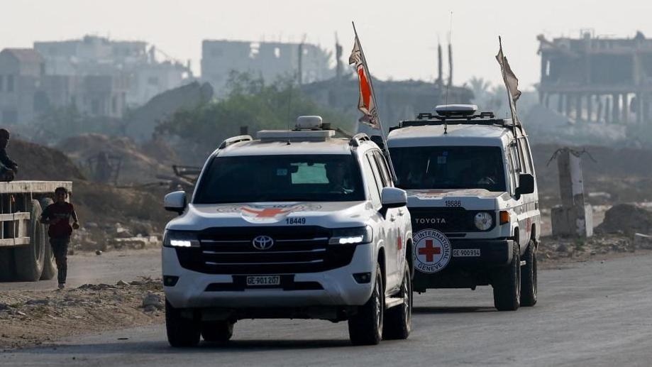 Red Cross vehicle carry a deceased hostage in Gaza, 09 Nov