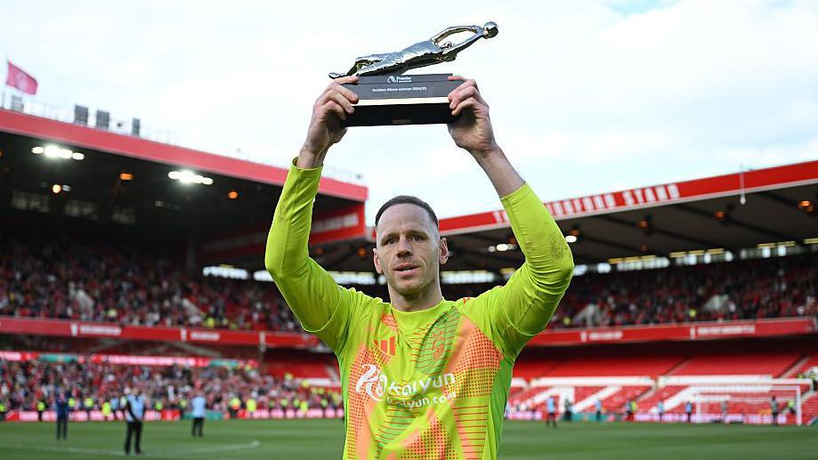 Matz Sels - Người Gác Đền Đầy Bản Lĩnh Hành Trình Của Một Thủ Môn Xuất Sắc