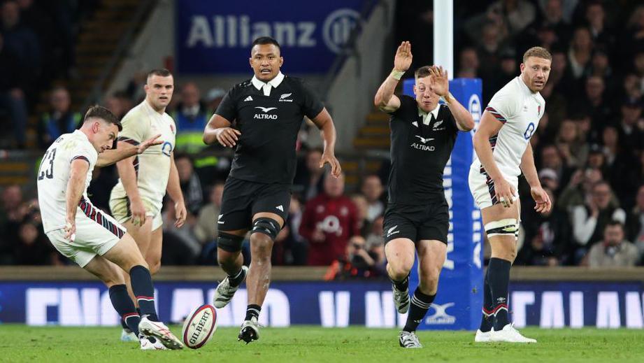 George Ford drops for goal