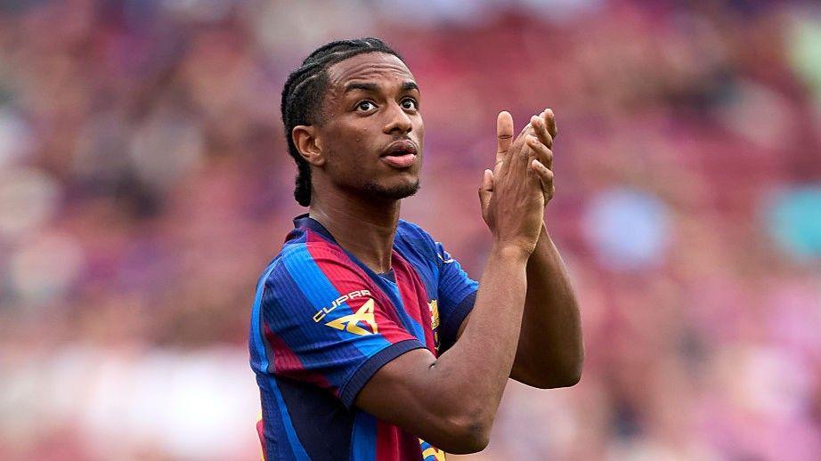 Alejandro Balde made his debut for Barcelona when he was 17
