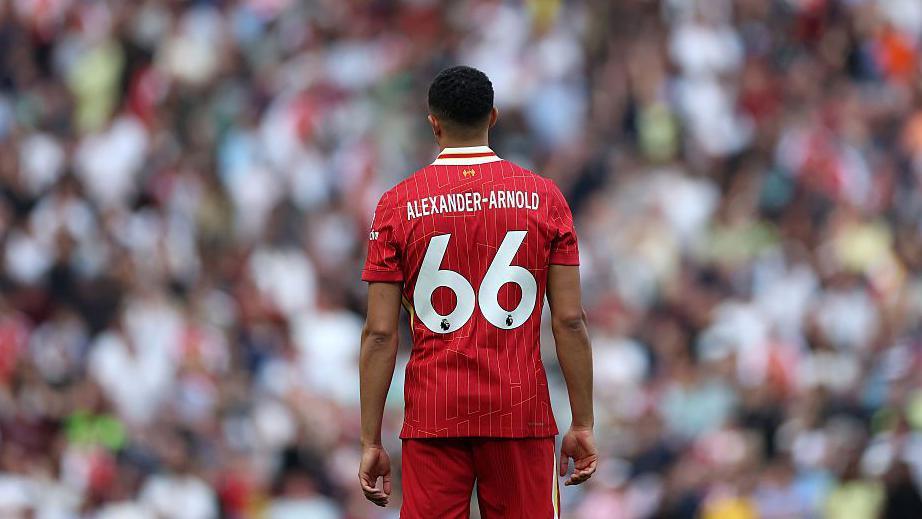 Trent Alexander-Arnold in action for Liverpool against Arsenal.