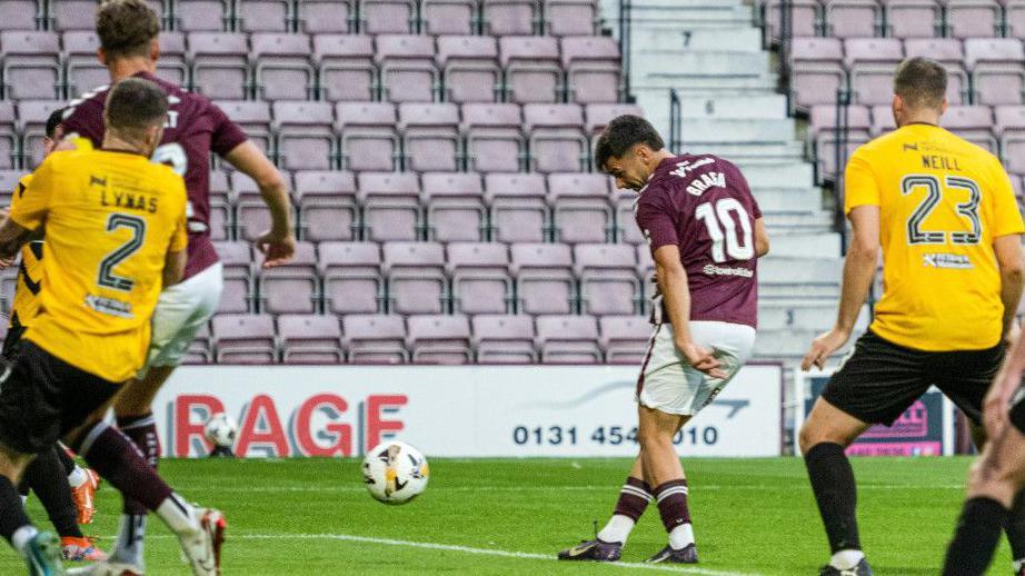Claudio Braga makes it 3-0 to Hearts on 62 minutes
